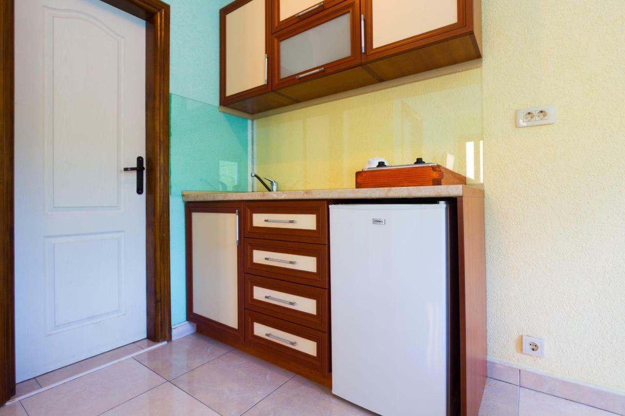 Romeo And Juliet Apartments Tivat Kültér fotó